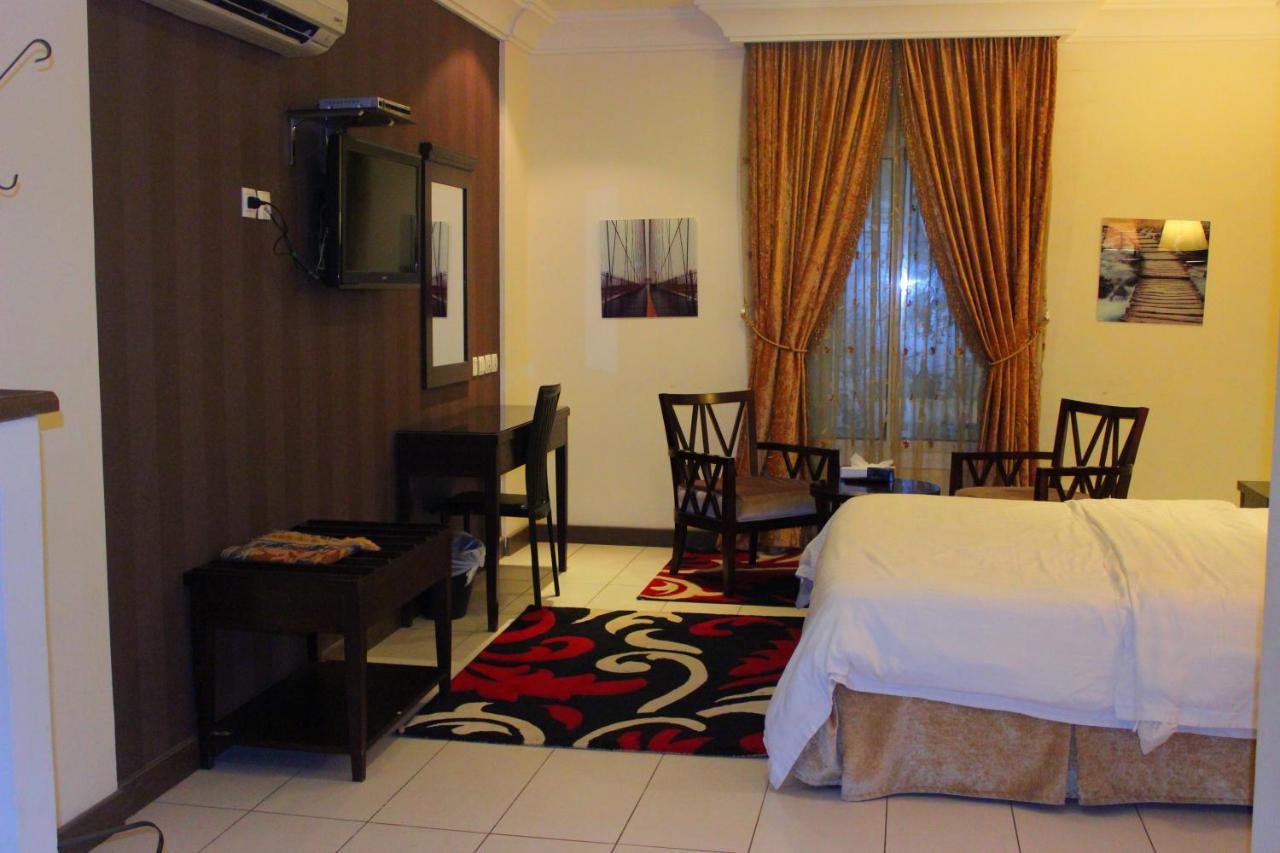 Al Harira Al Motamaiza Furnished Apartment Jeddah Exterior foto