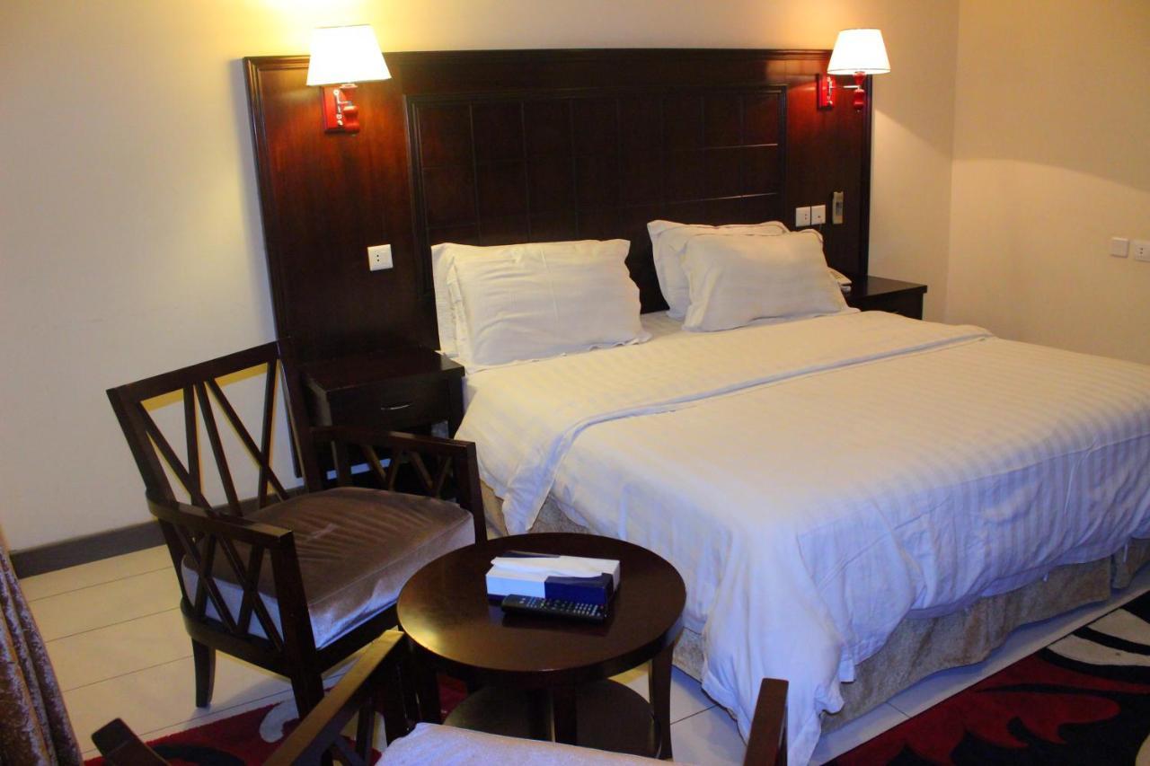 Al Harira Al Motamaiza Furnished Apartment Jeddah Exterior foto