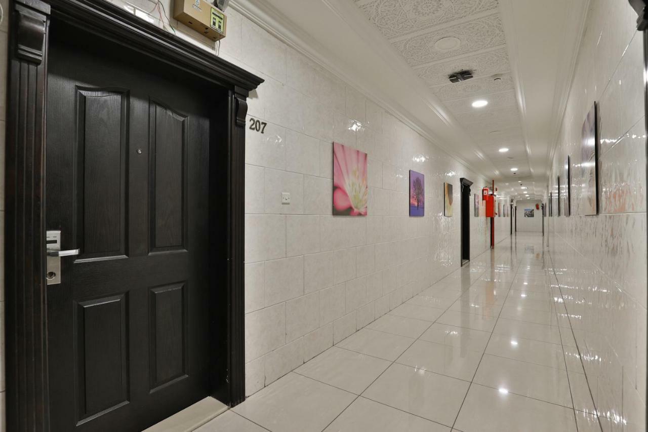 Al Harira Al Motamaiza Furnished Apartment Jeddah Exterior foto