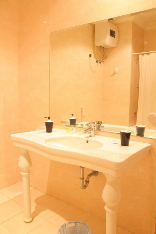 Al Harira Al Motamaiza Furnished Apartment Jeddah Exterior foto