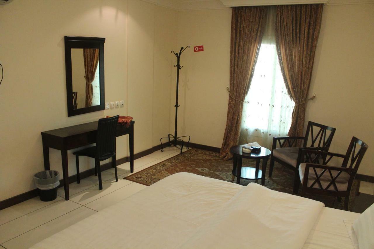 Al Harira Al Motamaiza Furnished Apartment Jeddah Exterior foto